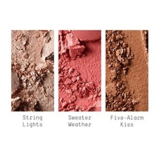 MAC Shiny Pretty Things Face Compact - Picture 4 of 6